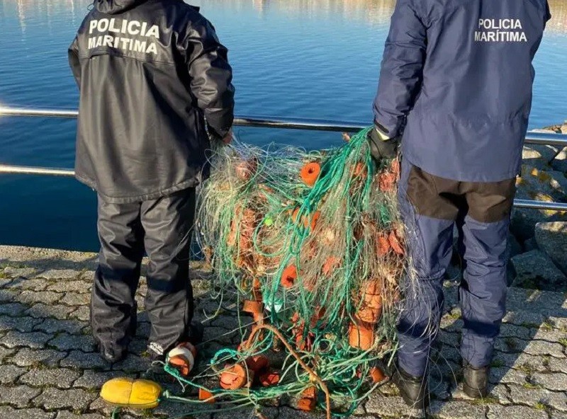 Polícia Marítima apreende artes de pesca ilegal em Vila do Conde