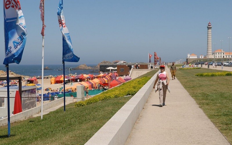 ASAE instaura 34 processos a apoios de praia e bancas de venda ambulante