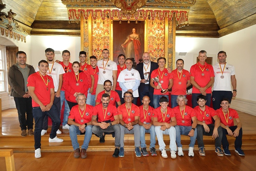 Câmara de Vila do Conde homenageou Campeões Nacionais de Canoagem de Mar