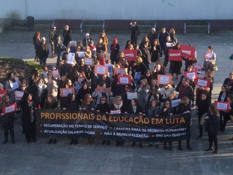 Quatro autocarros com professores de Vila do Conde e Póvoa rumo à manifestação em Lisboa