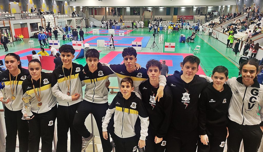 GC Vilacondense foi a Gijon conquistar cinco medalhas de karate