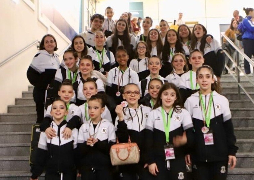 Acrobática do GC Vilacondense conquista 13 medalhas