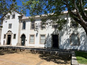 Início dos cursos de formação de juízes e magistrados adiado para 2 de dezembro