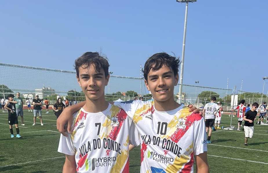 Voleibolistas do GC Vilacondense em 2º lugar