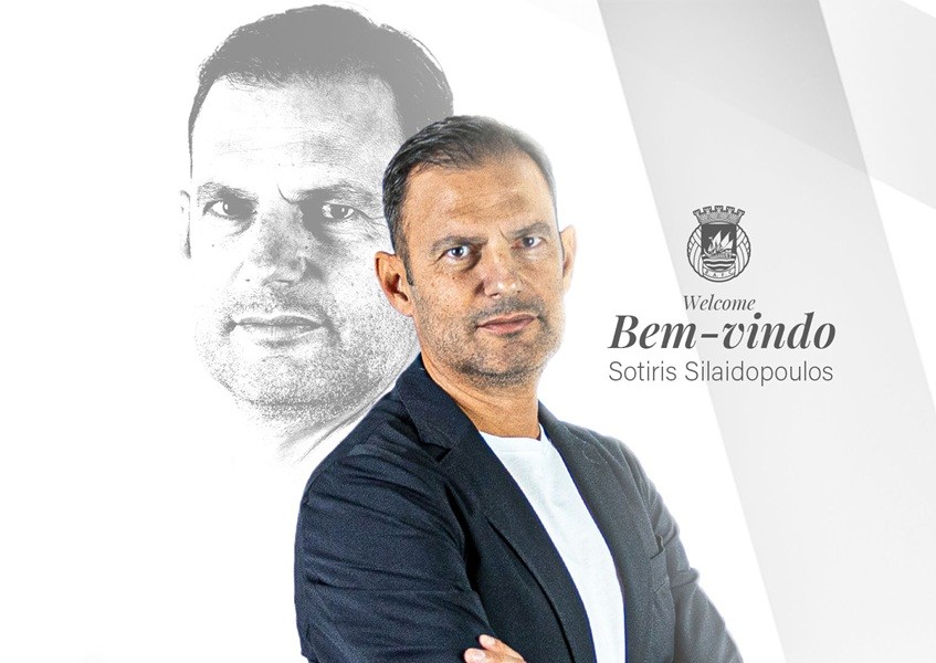 Sotiris Silaidopoulos é treinador do Rio Ave por duas épocas