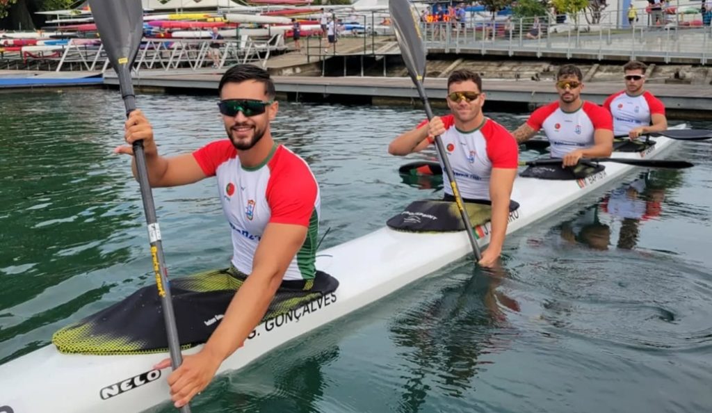 Messias Baptista é Campeão do Mundo em K4 500