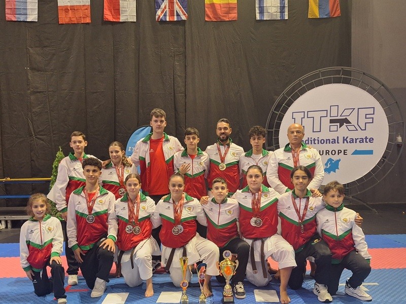 Atletas do Ginásio medalhados n Europeu de Karate Tradicional